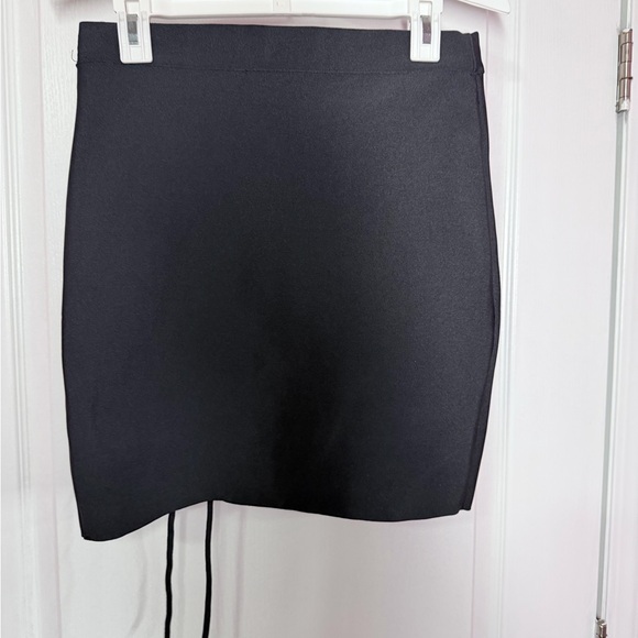 🖤Black Lace-Up Mini Skirt - Picture 6 of 7
